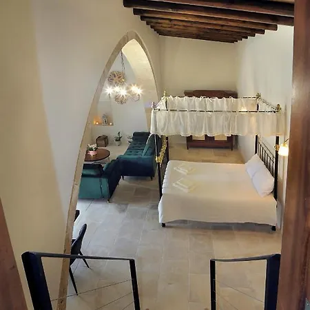 Pentasino Traditional House Aparthotel