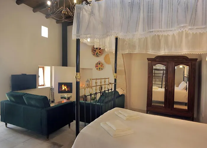 Aparthotel Pentasino Traditional House 4*